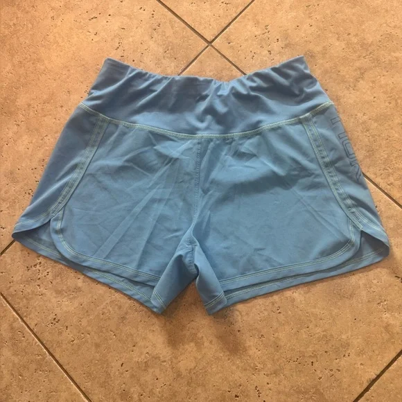 Huk Sky Blue Active shorts - Picture 4 of 5